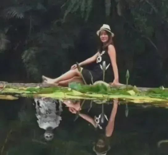 轻松一刻：男人兜里没有钱，出门办事狗都嫌！