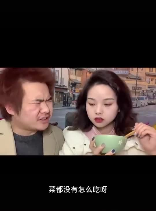 轻松一刻：男人兜里没有钱，出门办事狗都嫌！