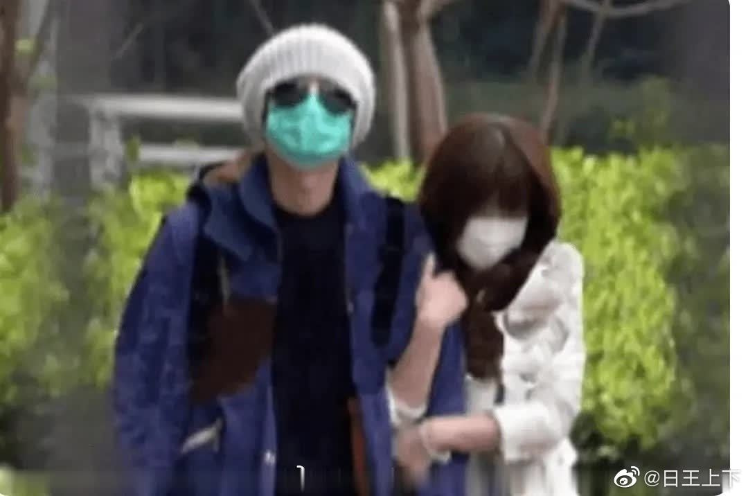 轻松一刻:男人兜里没有钱,出门办事狗都嫌! 轻松一刻:男人兜里没有钱,出门办事狗都嫌!