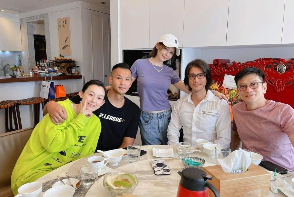 轻松一刻:力宏,好脏一男的 轻松一刻:力宏,好脏一男的