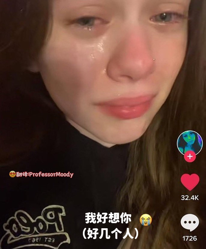 轻松一刻:这灯真好看,让人想起那个动荡的夜晚! 轻松一刻:这灯真好看,让人想起那个动荡的夜晚!
