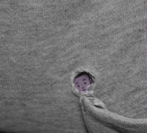 轻松一刻:年度大猎奇!村书记竟爱上了喷水机? 轻松一刻:年度大猎奇!村书记竟爱上了喷水机?