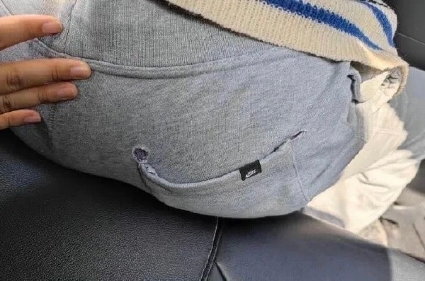 轻松一刻:年度大猎奇!村书记竟爱上了喷水机? 轻松一刻:年度大猎奇!村书记竟爱上了喷水机?