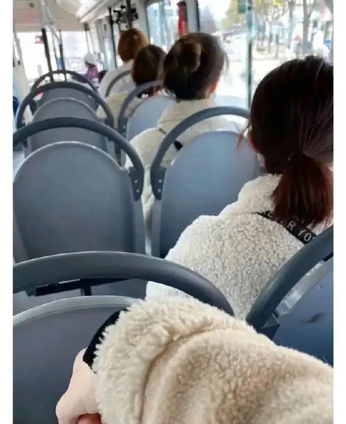 轻松一刻:单身久了,看什么都像美女 轻松一刻:单身久了,看什么都像美女