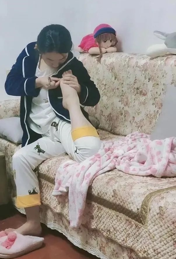 轻松一刻午间版:做鸡很难,但你以为做鸭就容易吗? 轻松一刻午间版:做鸡很难,但你以为做鸭就容易吗?