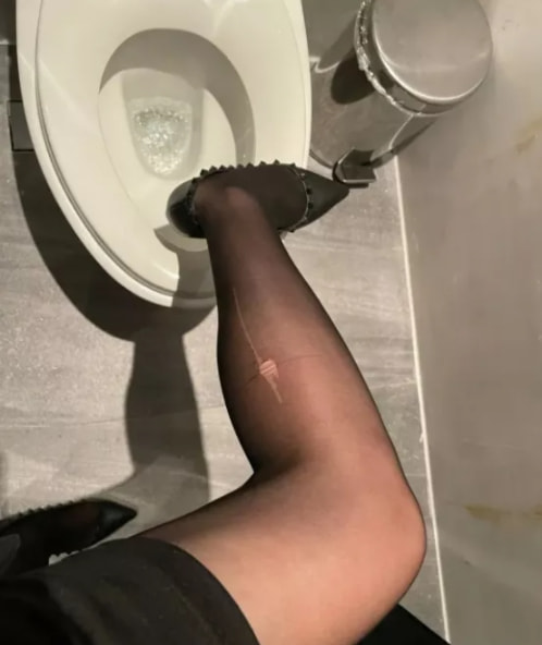 轻松一刻:我发的不是钱,我发的是情! 轻松一刻:我发的不是钱,我发的是情!