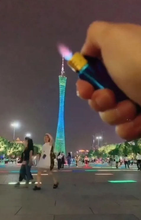 轻松一刻:据说脱了bra和胖次,2022就没有凶兆和苦头? 轻松一刻:据说脱了bra和胖次,2022就没有凶兆和苦头?