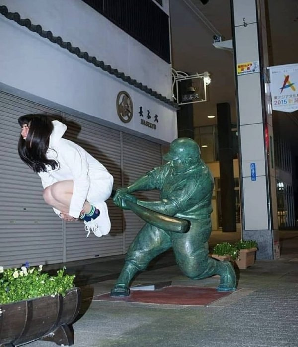 轻松一刻:2022年的第一次,就这么没了 轻松一刻:2022年的第一次,就这么没了