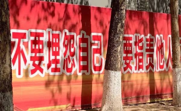 轻松一刻:亲妈都拿来博眼球,真是"孝"到我了 轻松一刻:亲妈都拿来博眼球,真是"孝"到我了