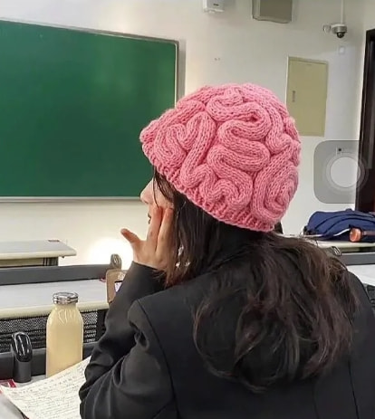 轻松一刻:嘴上很诚实,身体却很配合 轻松一刻:嘴上很诚实,身体却很配合