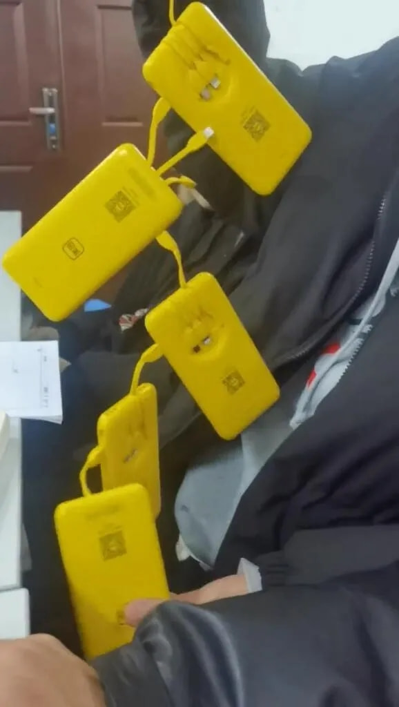 轻松一刻:嘴上很诚实,身体却很配合 轻松一刻:嘴上很诚实,身体却很配合