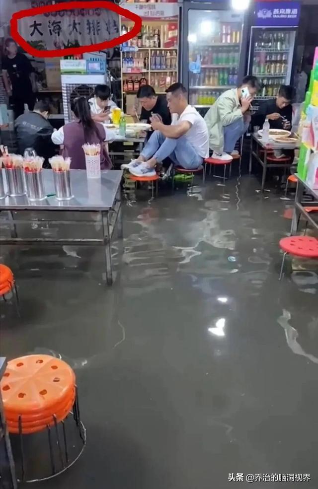 难怪买房子的时候,开发商说工地不允许私人进入,这下我傻眼了 难怪买房子的时候,开发商说工地不允许私人进入,这下我傻眼了