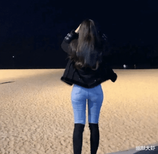 “女友闺蜜深夜约我看海,该注意啥?”评论区酸了!哈哈哈 “女友闺蜜深夜约我看海,该注意啥?”评论区酸了!哈哈哈