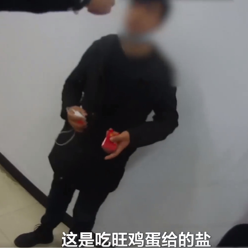 轻松一刻:流水的嫩模,铁打的小李子 轻松一刻:流水的嫩模,铁打的小李子
