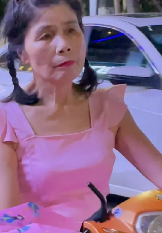 轻松一刻:深夜长腿美女在狂风中奔跑,仔细一看竟是 轻松一刻:深夜长腿美女在狂风中奔跑,仔细一看竟是