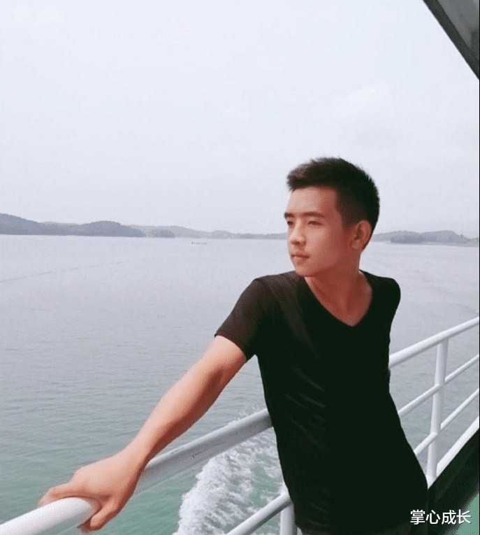 “这个在你们老家叫什么?”难道不是肥皂吗? “这个在你们老家叫什么?”难道不是肥皂吗?