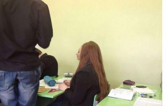 差点吓了一跳。真脑袋 差点吓了一跳。真脑袋