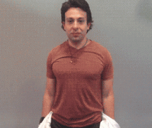 这衣服到底是方便还是不方便