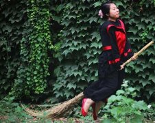 毕业搞笑图片-毕业搞笑照片咱也来一个