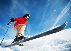冬季滑雪的开心的语录 2022滑雪发朋友圈的好听说说