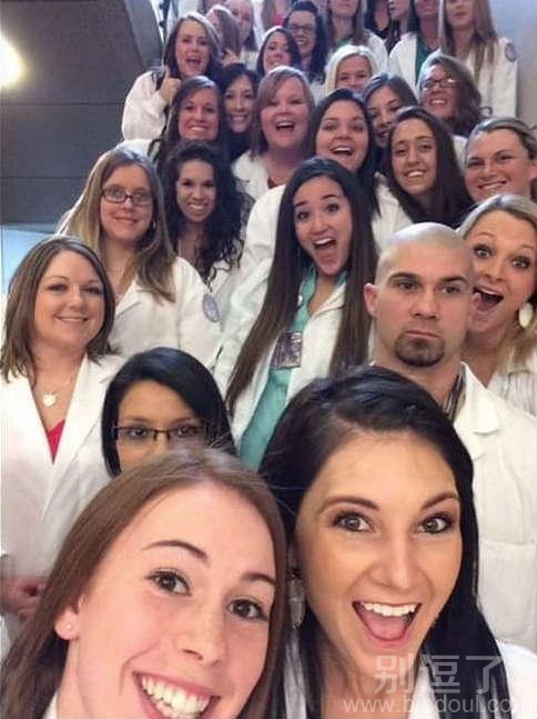 护士学校的男学生。 护士学校的男学生。