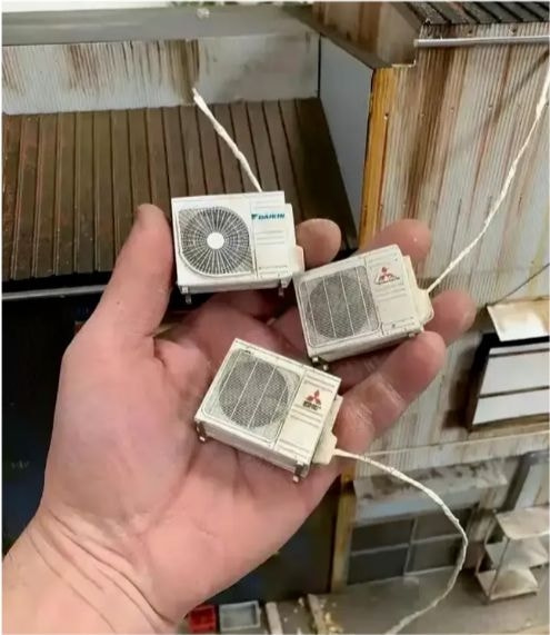 轻松一刻:要想生活过得去,身上必须带点绿 轻松一刻:要想生活过得去,身上必须带点绿