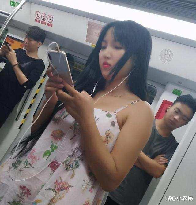 “房子隔音效果差是啥体验?”网友:能通过听声音还原现场,哇哈哈哈哈哈 “房子隔音效果差是啥体验?”网友:能通过听声音还原现场,哇哈哈哈哈哈
