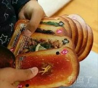 饿了就开始吃牌吗 饿了就开始吃牌吗