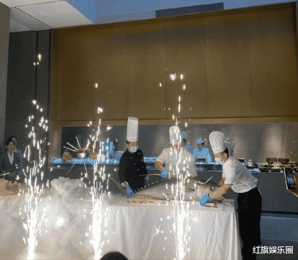 “终于知道1200的洗浴和120的区别了!”看完之后恍然大悟! “终于知道1200的洗浴和120的区别了!”看完之后恍然大悟!