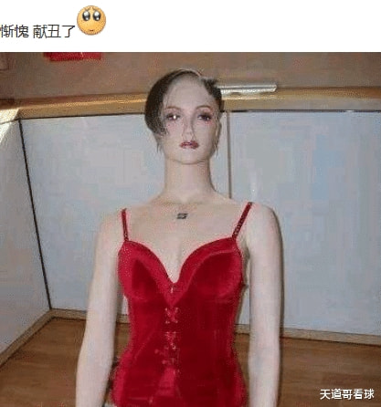 “改装机箱人才辈出!哈哈哈哈...我就想知道开机键在哪里?” “改装机箱人才辈出!哈哈哈哈...我就想知道开机键在哪里?”