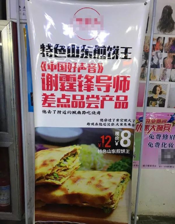 “参加前女友婚礼,新郎这表情啥意思?”有点胆颤啊!哈哈哈 “参加前女友婚礼,新郎这表情啥意思?”有点胆颤啊!哈哈哈
