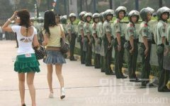 再见不到女的就完了