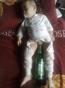 正在睡觉的小孩。。 正在睡觉的小孩。。