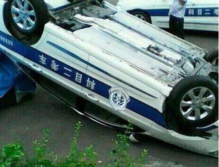 这是哪个教练教的，以后他的学员别来考试了