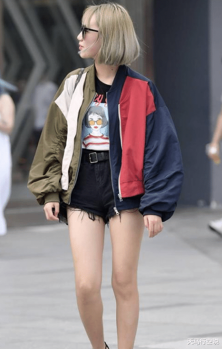 “你都见过那些天理难容的男女关系？林子大了什么鸟都有”哈哈哈