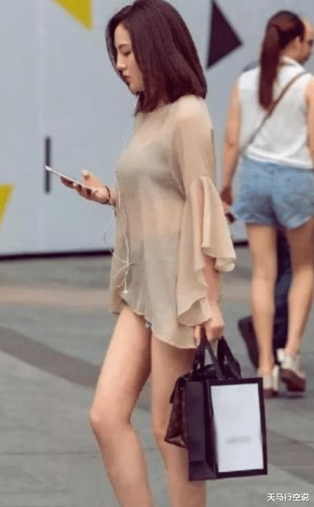 “你都见过那些天理难容的男女关系？林子大了什么鸟都有”哈哈哈