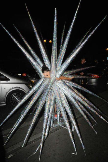 非常适合挤地铁 非常适合挤地铁