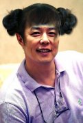 张铁林的村姑打扮 张铁林的村姑打扮