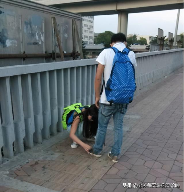 “姑娘在热成像下,不小心就被发现了秘密,太尴尬了”哈哈哈 “姑娘在热成像下,不小心就被发现了秘密,太尴尬了”哈哈哈