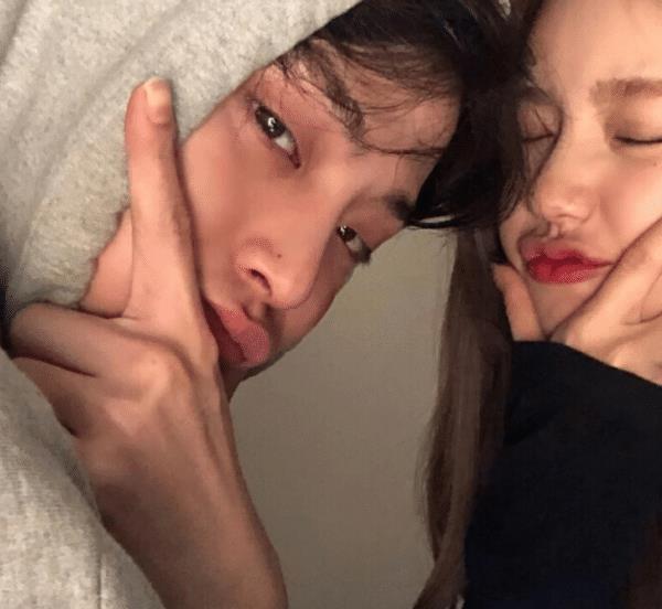 幽默笑话: 小姨和一个美国人结婚了, 婚后小姨15天没出过门… 幽默笑话: 小姨和一个美国人结婚了, 婚后小姨15天没出过门…