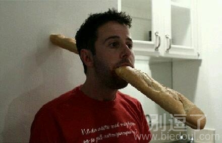 恶搞面包的人。。