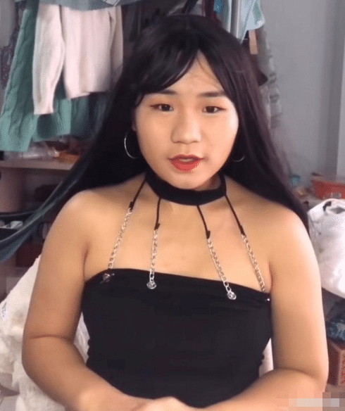 “我不信有女生敢穿这衣服!”哈哈哈网友:感觉你在挑衅我? “我不信有女生敢穿这衣服!”哈哈哈网友:感觉你在挑衅我?