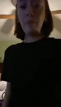 姑娘,这么单薄的裙子也敢穿出来,后面大叔看得都脸红了,真尴尬 姑娘,这么单薄的裙子也敢穿出来,后面大叔看得都脸红了,真尴尬
