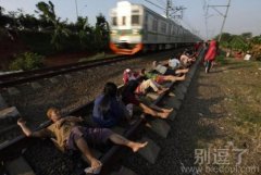 产生的电流能治病 产生的电流能治病