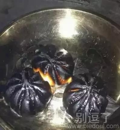 媳妇说中午吃顿包子