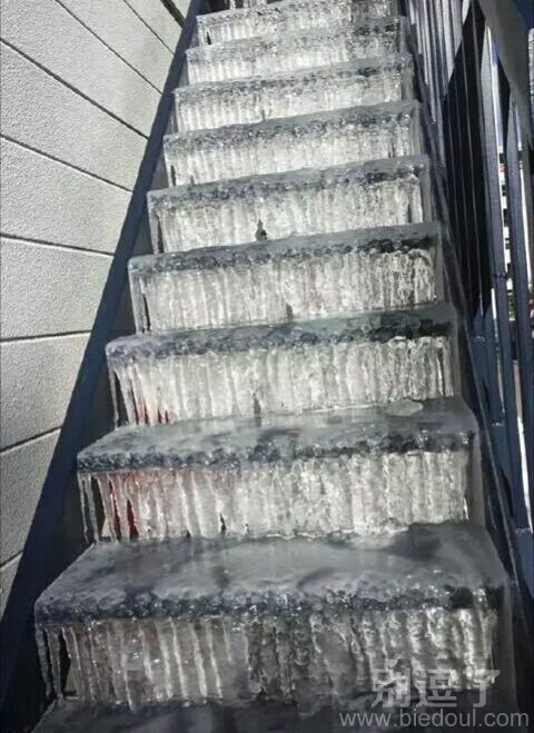 这个台阶一般人还真走不了! 这个台阶一般人还真走不了!