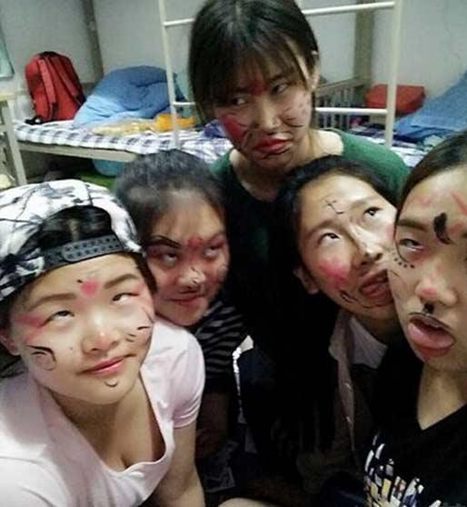 差点没被这群逗比室友雷哭了 差点没被这群逗比室友雷哭了