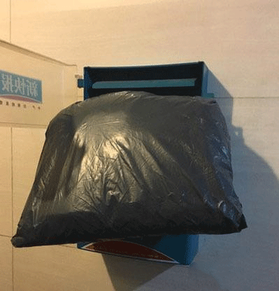 这是快递哥干的