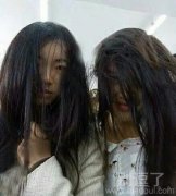 能不能把头发弄好再来？