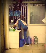 女汉子处处彰显霸气 女汉子处处彰显霸气